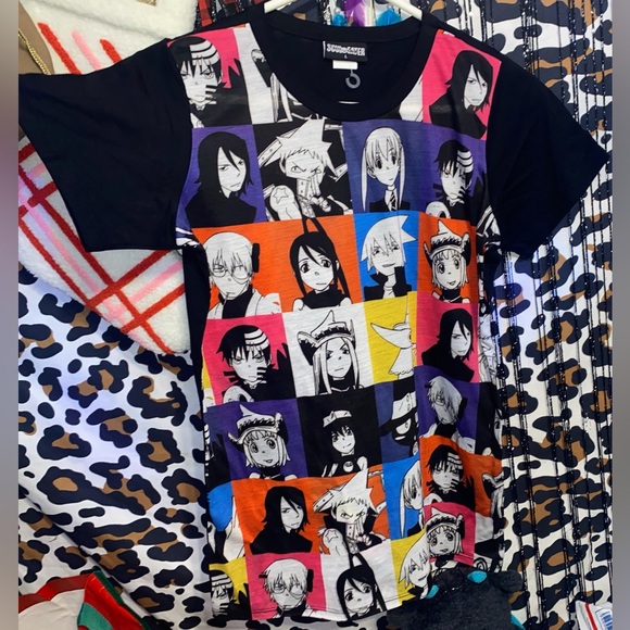 SOUL EATER T-SHIRT WITH ALL THE CHARACTERS ON FRONT - Picture 1 of 8